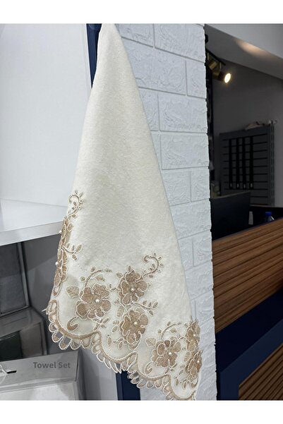 VELLON HOME منشفة ميرا الذهبية المزينة بالخرز 50 × 90
