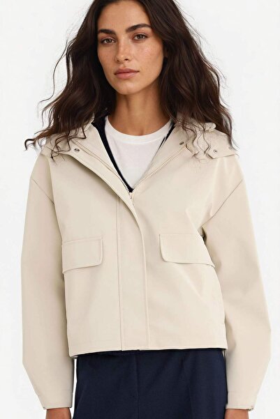 DeFacto Regular Fit Hooded Fleece-Lined Faux Leather Raincoat E8573Ax25Au