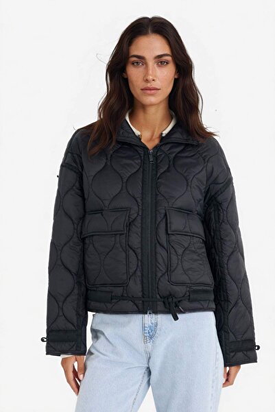 DeFacto Palton negru matlasat cu fermoar, rezistent la apă, pentru femei E867...