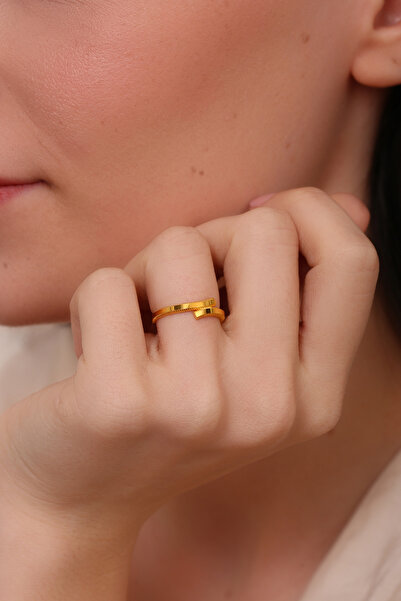 Altınkesesi 8 Ayar Altın Ajda Sarmal Yüzük