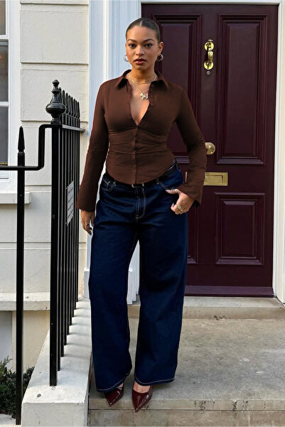 Seeh Kahverengi Uzun Kollu Vücuda Oturan Gömlek SH356