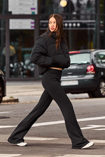 Bershka Modal karışımlı yumuşak flare fit pantolon