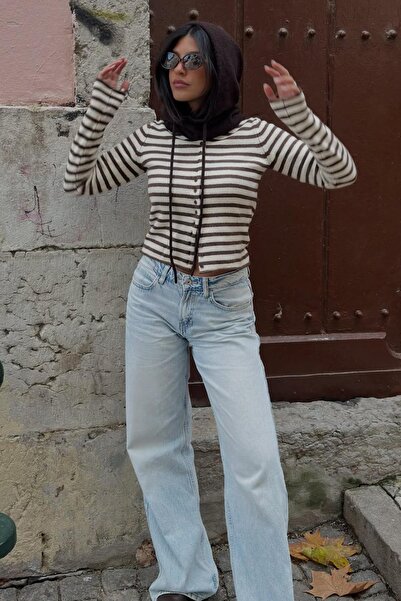 Bershka Geniş paça orta bel jean