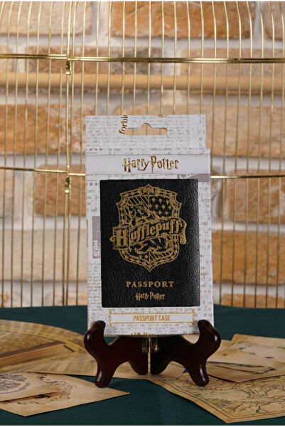 Sihir Dükkanı Hufflepuff Pasaport Kılıfı Lisanslı Deri
