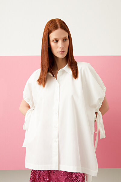 Jus De Pommes BEYAZ KOLLARI BÜZGÜLÜ KADIN GÖMLEK