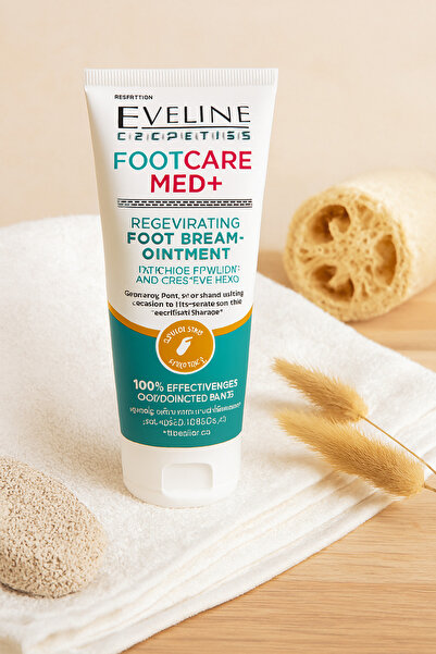 Eveline Cosmetics EVELİNE FOOT CARE MED+ FOOT CREAM-OINTMENT FOR VERY DRY CAL...