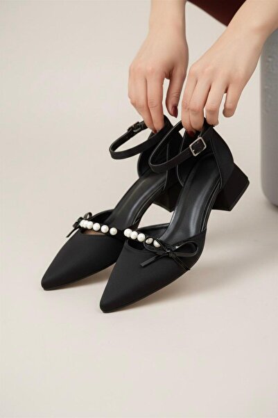 NOVELLAM SHOES Pantofi clasici de damă Arin din satin, cu vârf ascuțit, cu fu...