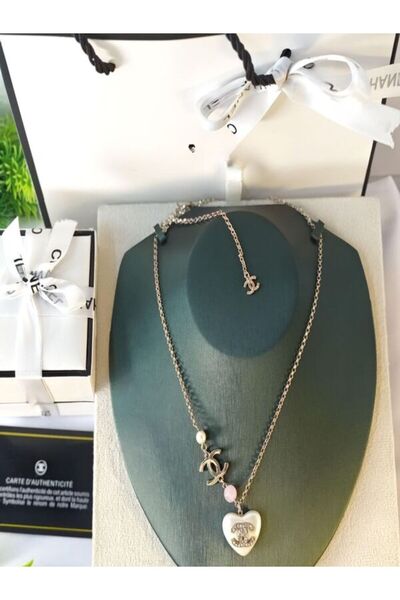 Generic Chain with pendant