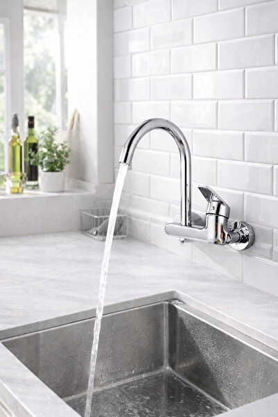 Sardıcı صنبور المطبخ مزين بالزمرد