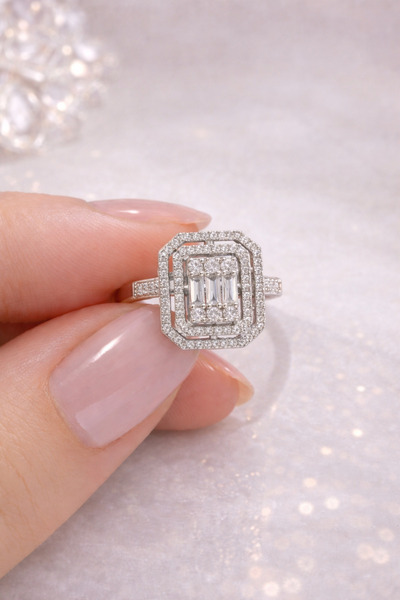 Siset Gümüş 925 Ayar Rodyum Kaplama Baget Taşlı Gümüş Yüzük