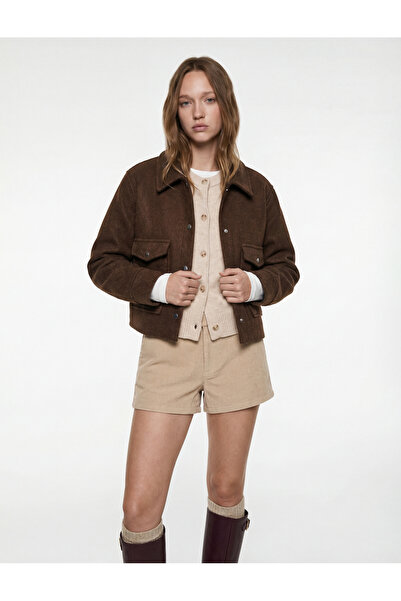 Koton Rahat Kalıp Klasik Yaka Cepli Düğmeli Crop Bomber Ceket