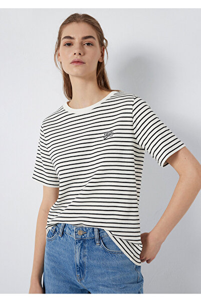 Mavi Logo Printed Striped T-Shirt Regular Fit / Normal Cut 1613715-85143