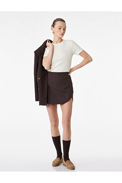 Koton Tricou din bumbac slim fit cu mânecă scurtă guler rotund cu detaliu bro...