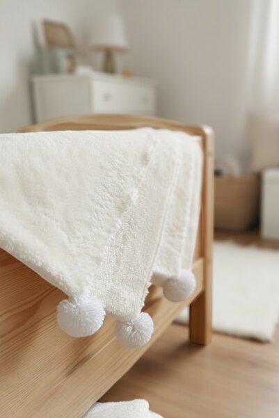 efecco Peluş Bebek Battaniyesi/Wellsoft Bebek Battaniyesi 90x100 Ponponlu Beb...