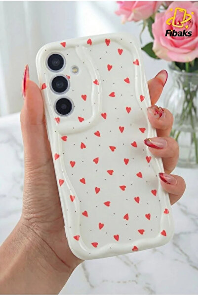 Fibaks Galaxy A25 Kılıf Kamera Korumalı Dalga Kenarlı Kırmızı Kalp Desenli Si...