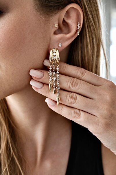 Sense of Atelier أقراط أيكون سبايك دروب الذهبية الأنيقة المرصعة بالأحجار