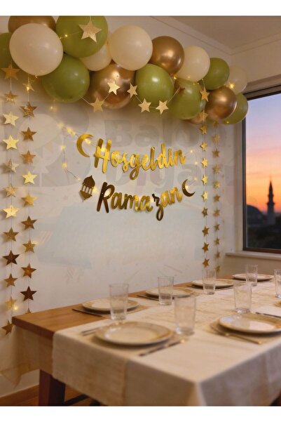 BALON DİYARI 19 piese cu mesajul „Bun venit Ramadan” Ornament stea cu LED-uri...