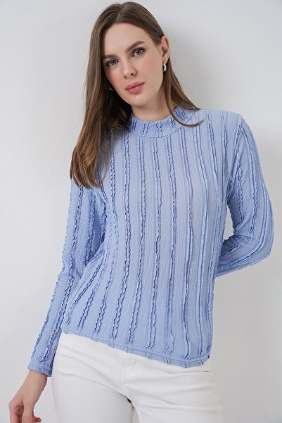 Hiccup Bdart Textured Slim Fit Mock Neck Blouse
