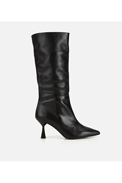 Hotiç Kadın Deri Siyah İnce Topuklu Çizme
