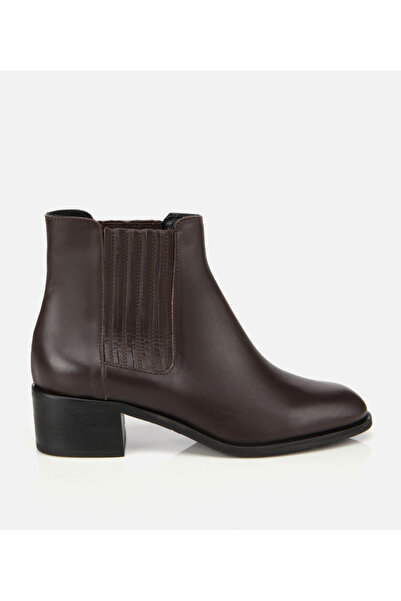 Hotiç Kadın Deri Kahverengi Lastik Detaylı Bilekte Düz Bot