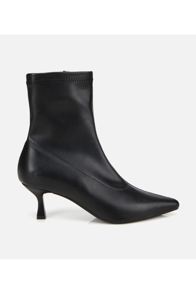 Hotiç Kadın Siyah Streç Fermuarlı Bilekte Kısa Topuklu Bot
