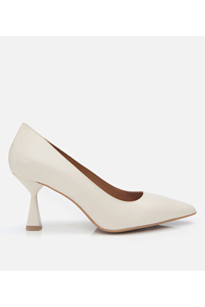 Hotiç Kadın Deri Ekru Esnek Tabanlı Stiletto