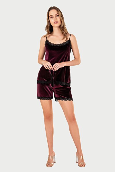 OBJE Kadın Vişne Paçası Dantelli Kadife Şort
