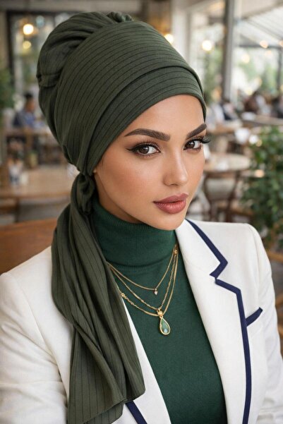 Aişe tesettür Eșarfă cu dungi kaki