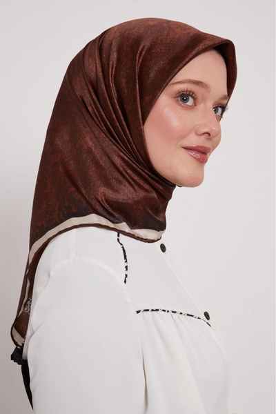 Levidor وشاح كريستال D133