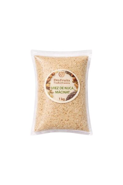 DRY Vacuum ground walnut kernels 1 kg