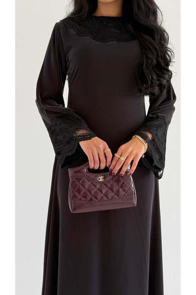 AYA MWJ008 - Velvet jalabiya with added trim on the front and sleeves