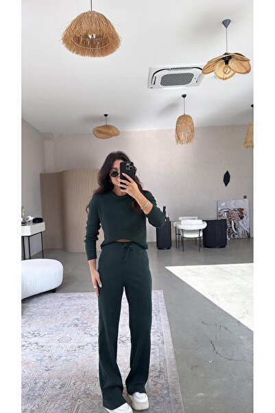 Buket Teke Emerald Corded Suit