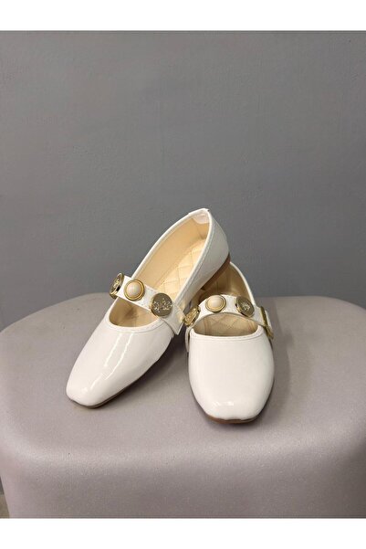 Beyond Women's White Money Buckle Patent Leather Ballerinas 1.5cm Byndpt03