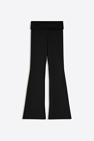 Bershka Beli kıvrık teknik flare fit pantolon