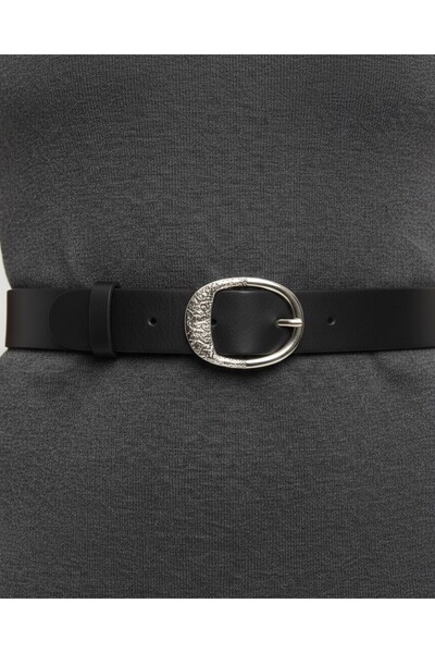 Versla Black Leather Belt with Silver Textured Oval Buckle (3 cm)