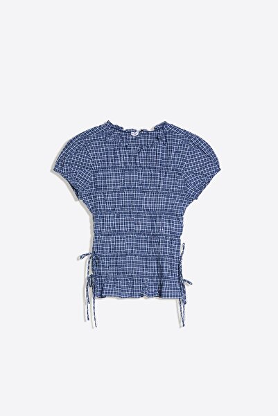 Bershka Kısa kollu bağcıklı gömlek