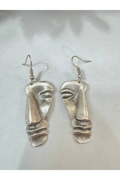 Yuchicly Abstract Face Shaped Metal Figure Earrings – Dangle Design Earrings