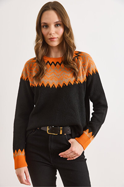 Olalook Women's Black Collar Detailed Soft Textured Knitwear Sweater Kzk-1900...