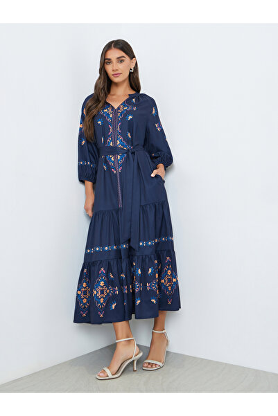 Styli Women Navy Blue Floral Print Tiered Midi Dress