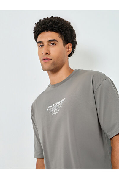 Styli Men Grey Graphic Print Oversized T-Shirt