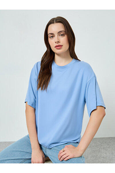 Styli Women Blue Solid Oversized T-Shirt
