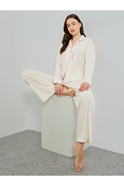 Styli Women Heart Print Scallop Edge Detail Shirt and Pyjama