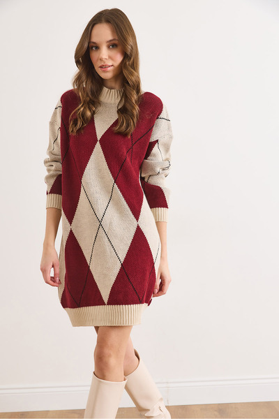 Olalook Women's Stone Burgundy Crew Neck Geometric Patterned Knitwear Tunic D...