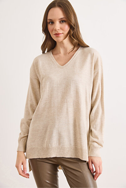 Olalook Women's Stone V-Neck Slit Back Long Knit Sweater Kzk-19001158