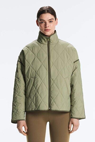 Oysho Suya dayanıklı, AEROGEL'li FELLEX® dolgulu ceket