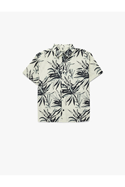 Koton Patterned Classic Collar Cotton Single Pocket Short Sleeve Shirt