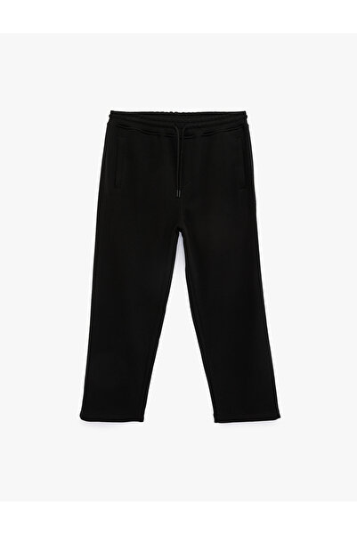 Koton Comfortable Fit Wide Leg Sports Sweatpants with Belted Waist and Pockets