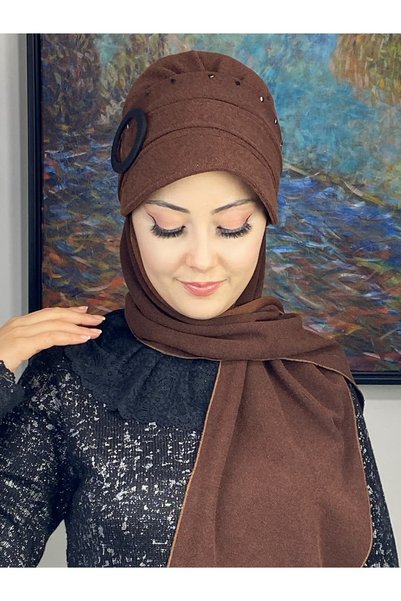 BUTİKAMBAR SİYAH KARE TAŞ TOKA DETAYLI BAHARLIK ŞAPKA