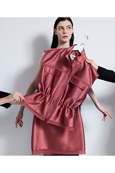 İpekyol Parlak yüzeyli yelek