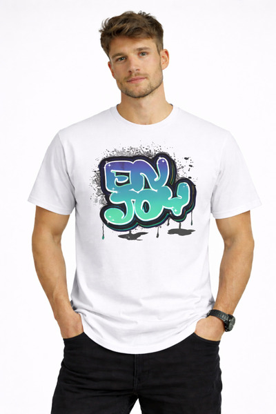 herkesemoda استمتع بتيشيرت رجالي أساسي بتفاصيل نصية